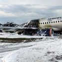  Rayo golpeó al avión que se quemó, según piloto