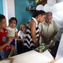  Controversia en Venezuela por muertes de niños con cáncer La crisis que se vive en Venezuela afecta a varios sectores,