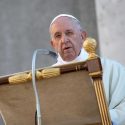 El Papa lamenta muerte de migrantes; envía mensaje a México