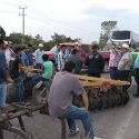 Campesinos cierran otra vez carreteras en Tamaulipas