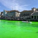  Alarma en Suiza por río que se puso verde…