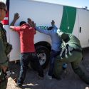  Preocupa a activistas redadas ilegales contra migrantes