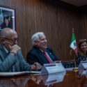  Coinciden secretario Víctor Villalobos y embajador Christopher Landau en fortalecer cooperación tecnológica e intercambio comercial agroalimentario