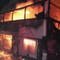  Choca autobús en Arabia Saudita; reportan 35 muertos