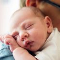  Diputados aprueban licencias de maternidad y paternidad en caso de adopción