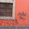  Por falta de vigilancia, grafitis alcanza a dañar edificios históricos