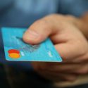  Reportan fallas en sistema de pago con tarjeta