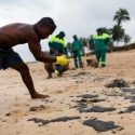  Desastre ambiental en Brasil por derrame petrolero