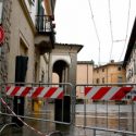  Sismo sacude a Italia, causando pánico y daños menores