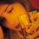  Alcoholismo, es la tercera causa de muerte en mujeres