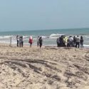  Joven se ahoga en playa, familia siguen sin respetar zonas de riesgo