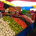  Por incremento en verduras, consumidores en Mante compran lo que alcanza ya que no hay para más.