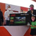  Dentro de la campaña quédate en Casa, entrega SNTE equipos electrónicos a niños y jóvenes de Hidalgo