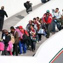  Inician cruce a EUA de migrantes asentados en Reynosa