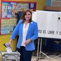  Imelda Sanmiguel votó en Nuevo Laredo.