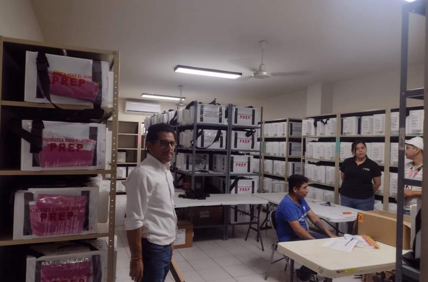  Inicia distribución de paquetes electorales