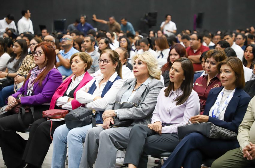  Auxiliares en terapia son parte de la medicina