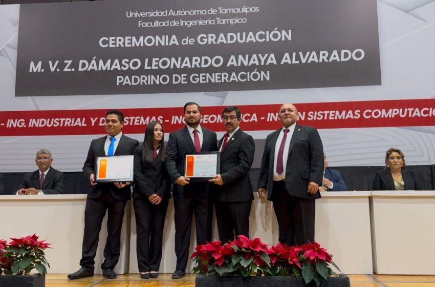  Dámaso Anaya preside graduación