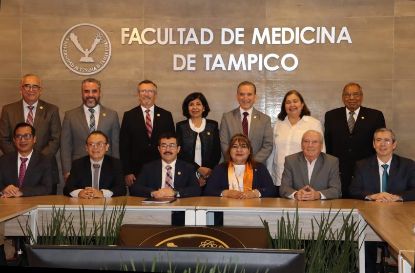  Rector de la UAT presenta proyecto de presupuesto 2025