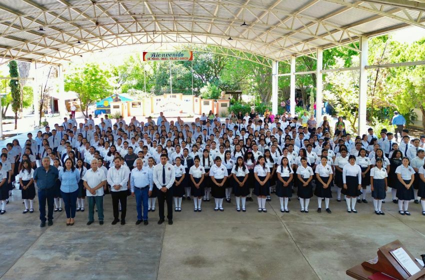  “Educar, la profesión más noble”: Lorenzo Morales