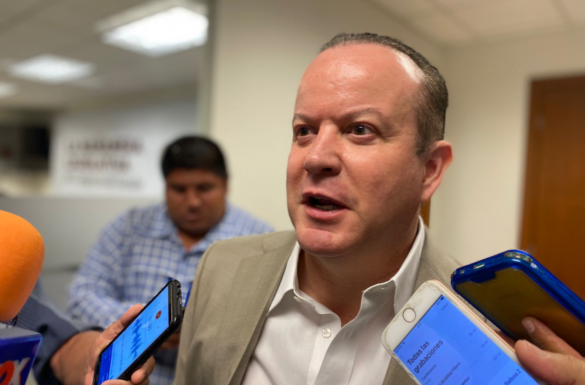 Niega diputado federal buscar gubernatura