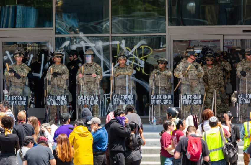El despliegue de la Guardia Nacional en LA por orden de Trump, algo inédito en EE.UU. en décadas
