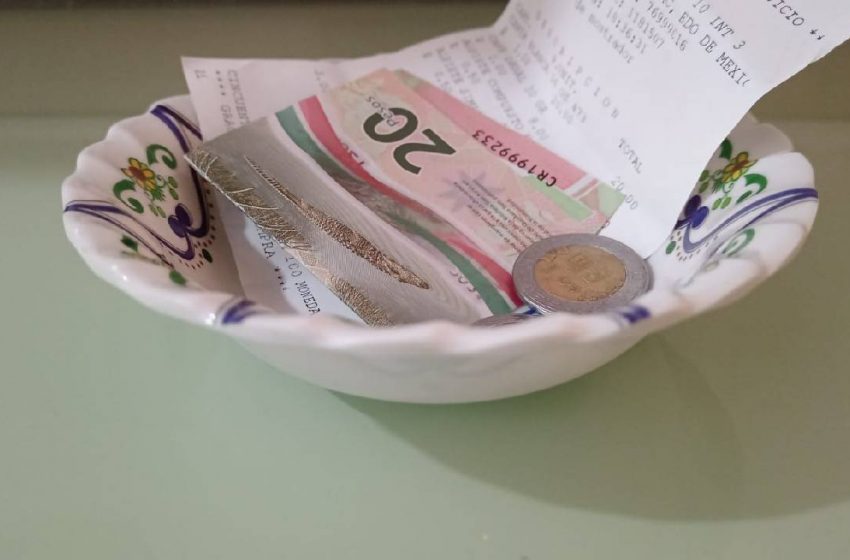 Admiten restaurantes inclusión indebida de propina en cuentas