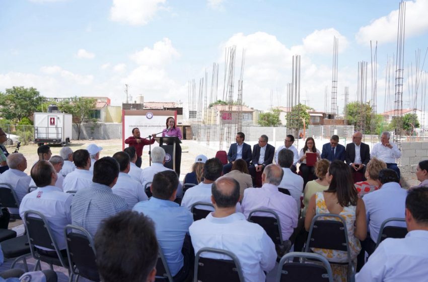 SE SUMAN NOTARIOS DE LA CIUDAD A DESARROLLO DE NUEVO LAREDO CON CONSTRUCCIÓN DE SU EDIFICIO SEDE