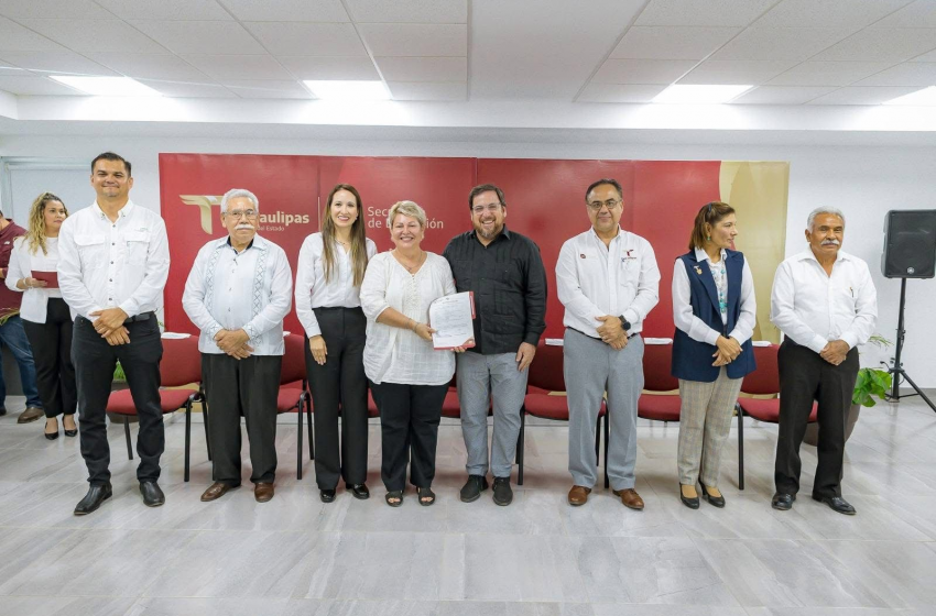  Entrega SET nombramientos de promoción a docentes y personal administrativo en Normales de Tamaulipas