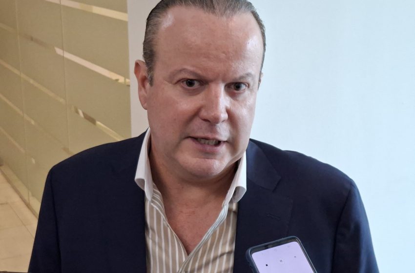 Carlos Canturosas presenta nueva Ley