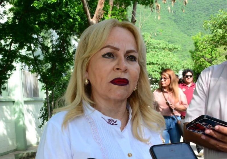 Becas disminuirán deserción escolar en Educación Básica