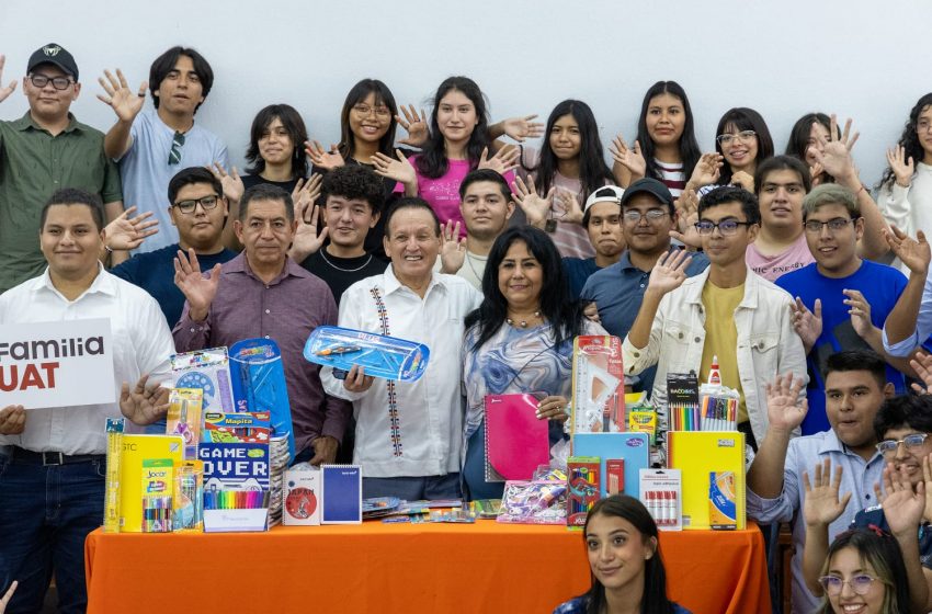  Concluye la UAT con éxito colecta de útiles escolares