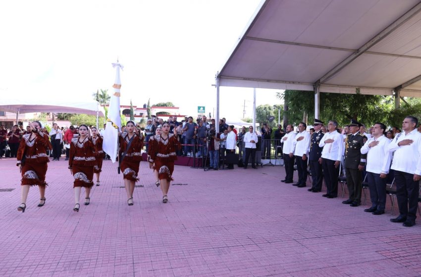  Encabeza Américo desfile cívico-militar: Tamaulipas celebra las Fiestas Patrias en paz