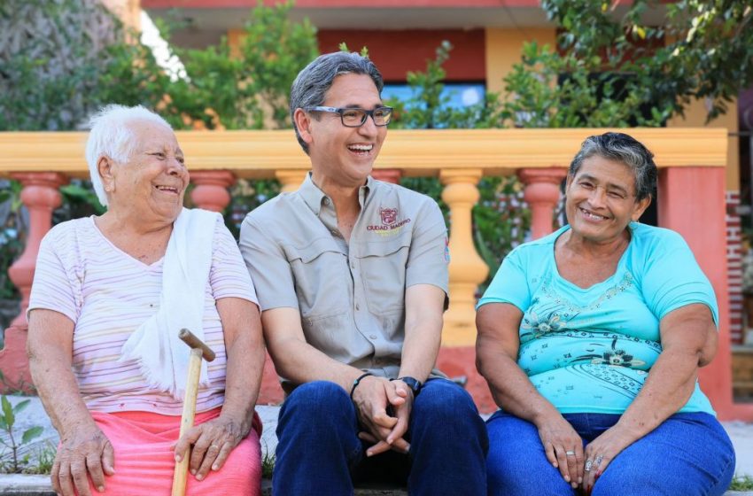  Erasmo González arranca 3 obras más de pavimentación con concreto hidráulico