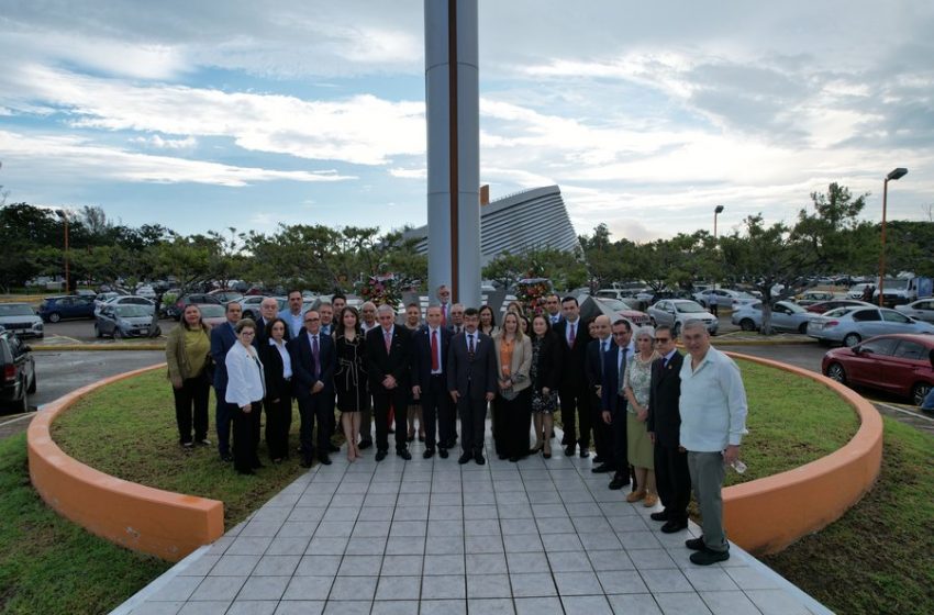  Conmemora la UAT 75 años de historia, transformación y compromiso social