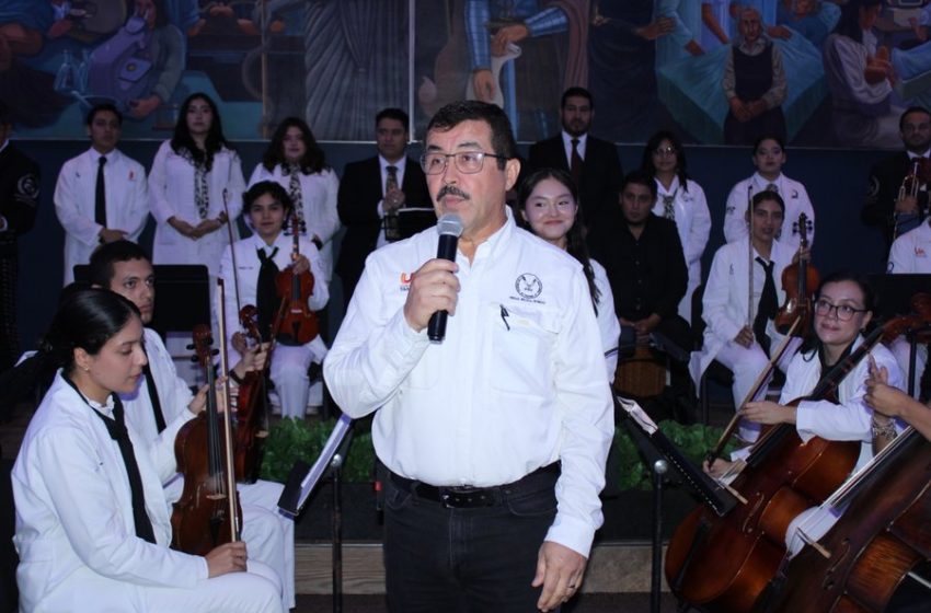  Sostiene rector de la UAT encuentro con universitarios de Medicina Tampico