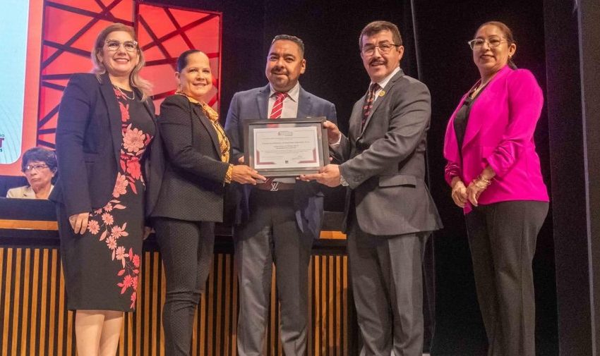  Entregan a la UAT nuevas certificaciones por su calidad educativa