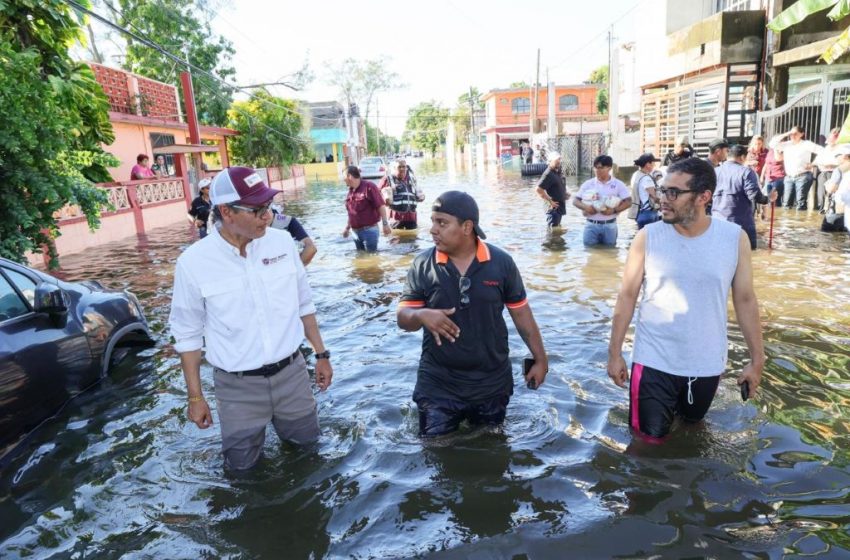  Erasmo ordena instalar 7 bombas para rápido desfogue de agua en la Hipódromo