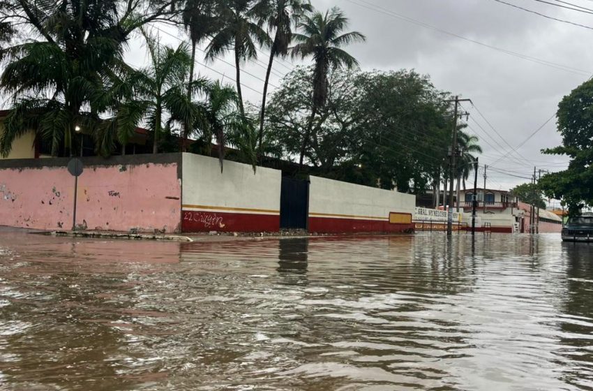 Arrancan reparaciones en escuelas afectadas por lluvias en el sur de Tamaulipas