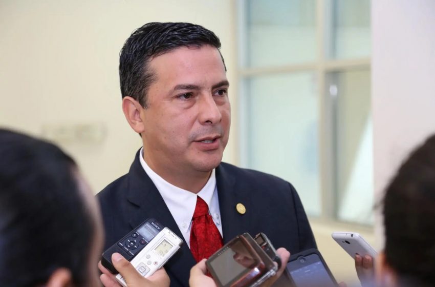 Reforma a Ley de Amparo es el mayor retroceso jurídico en la historia moderna de México: Ramiro Ramos