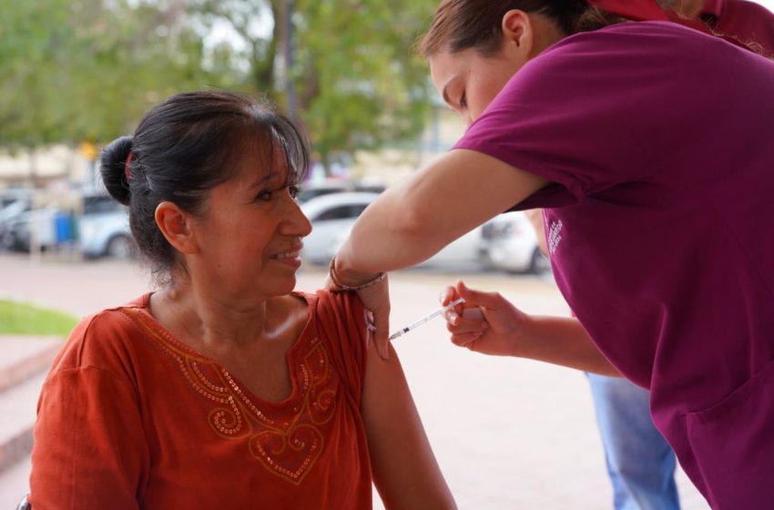  MANTIENE GOBIERNO MUNICIPAL JORNADA DE VACUNACIÓN CONTRA LA INFLUENZA EN TODAS LAS CLÍNICAS UNE