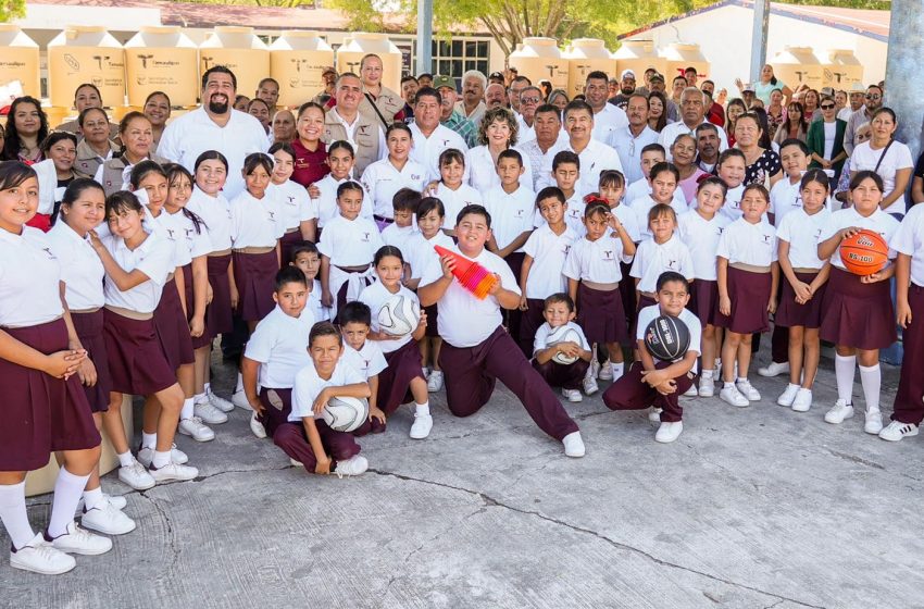  Lleva SEBIEN apoyos sociales a Méndez