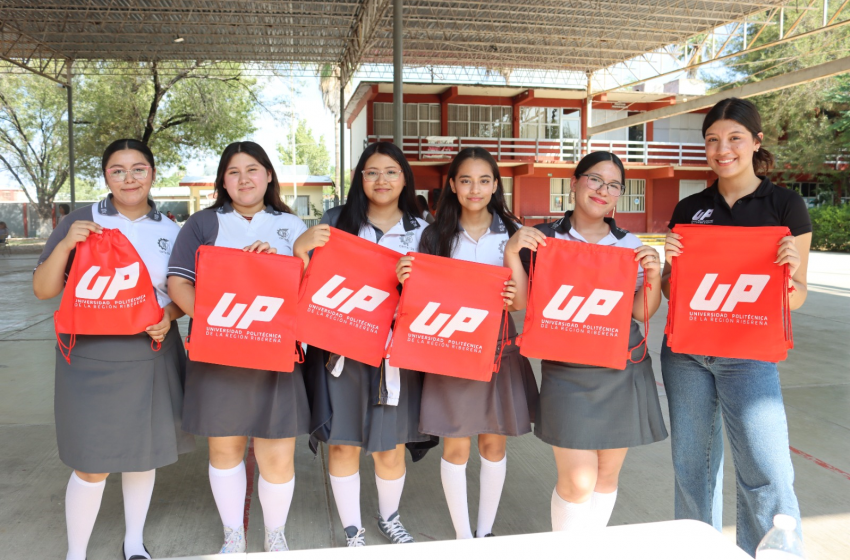  Promueve UPRR oferta educativa en Feria Vocacional 2025