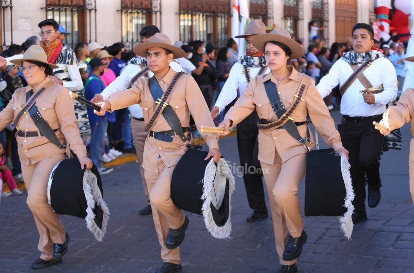  Desfile de la Revolución Mexicana: Guémez presente