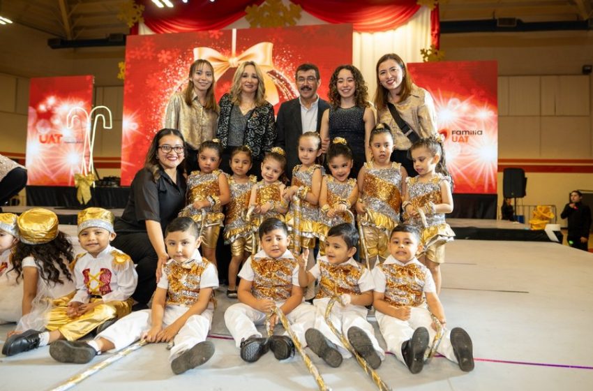  Celebran Gala de Navidad Familia UAT 2025
