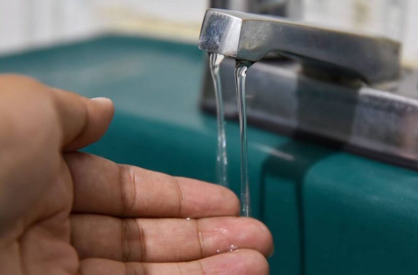  Falta de agua enciende alertas en Victoria; tandeos podrían reanudarse en enero