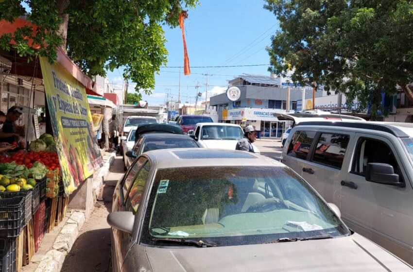  Canaco pide a comerciantes no apartar cajones en zona centro