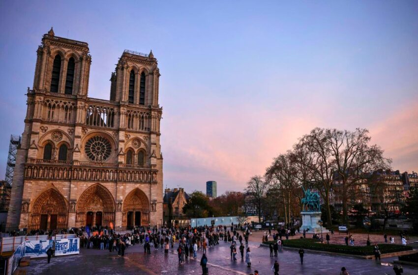  Notre Dame supera en visitantes al Louvre y la Torre Eiffel, a un año de su reapertura