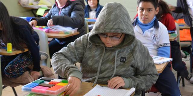  Descartan suspender clases por frío en diciembre