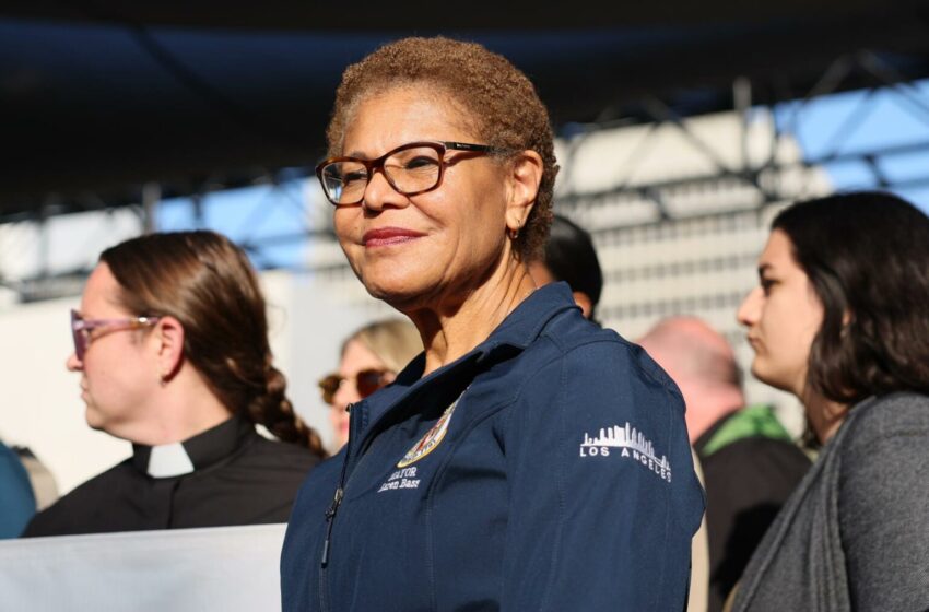  Los Ángeles cambia el Día de César Chávez, y crea Día de los Trabajadores Agrícolas